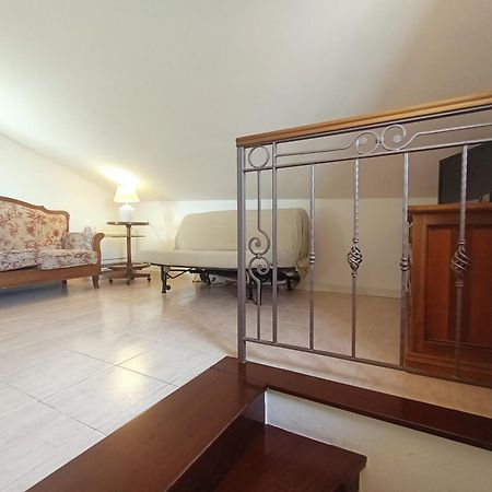 Appartamenti Villa Chiara Империа Екстериор снимка